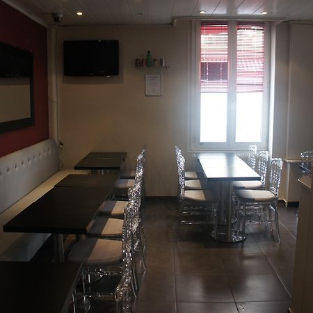 Hotel D'Anjou Levallois-Perret Bagian luar foto