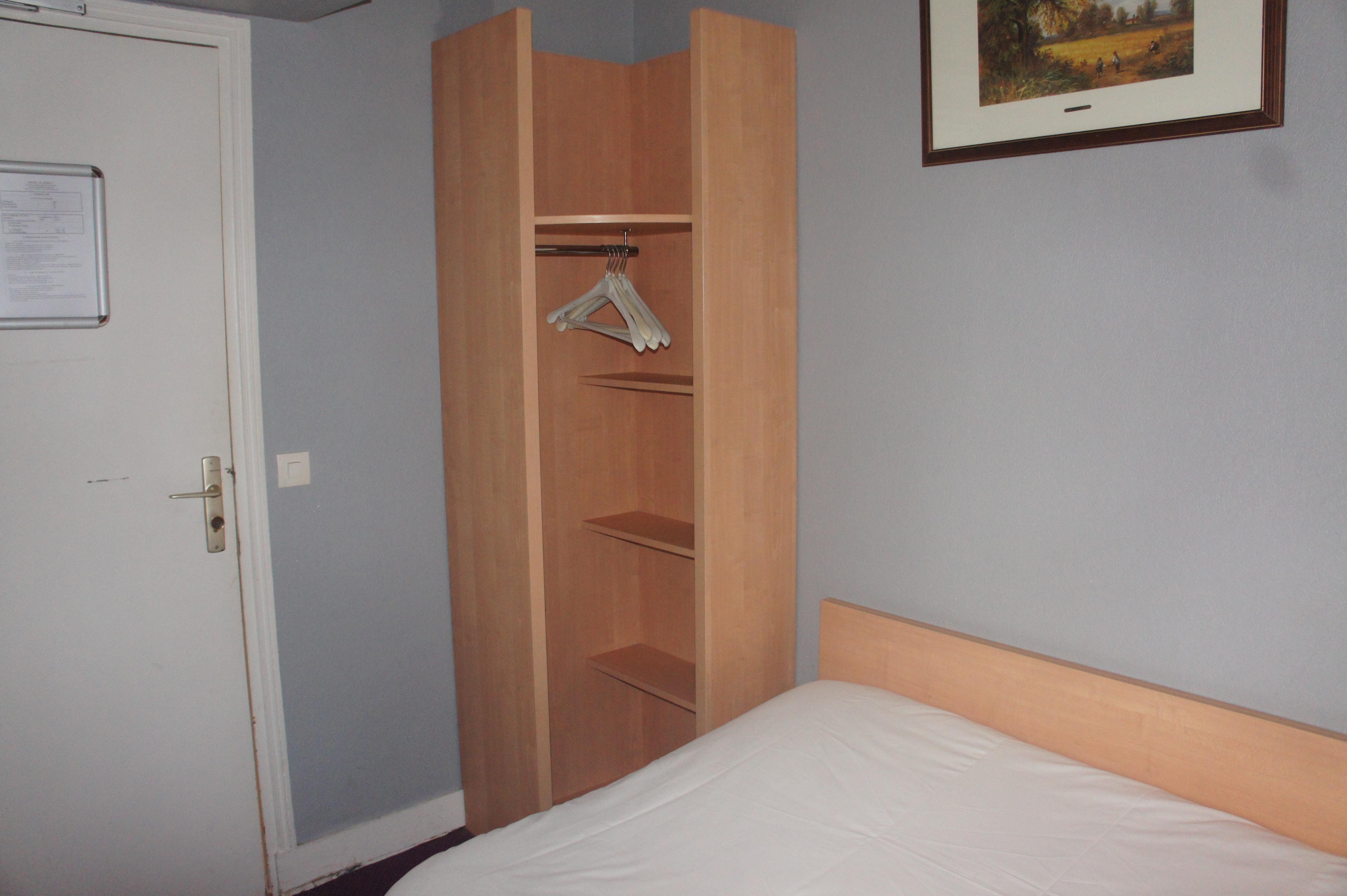 Hotel D'Anjou Levallois-Perret Bagian luar foto